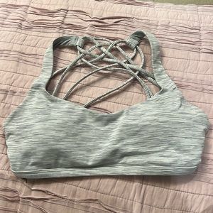 Free to be bra - wild light support